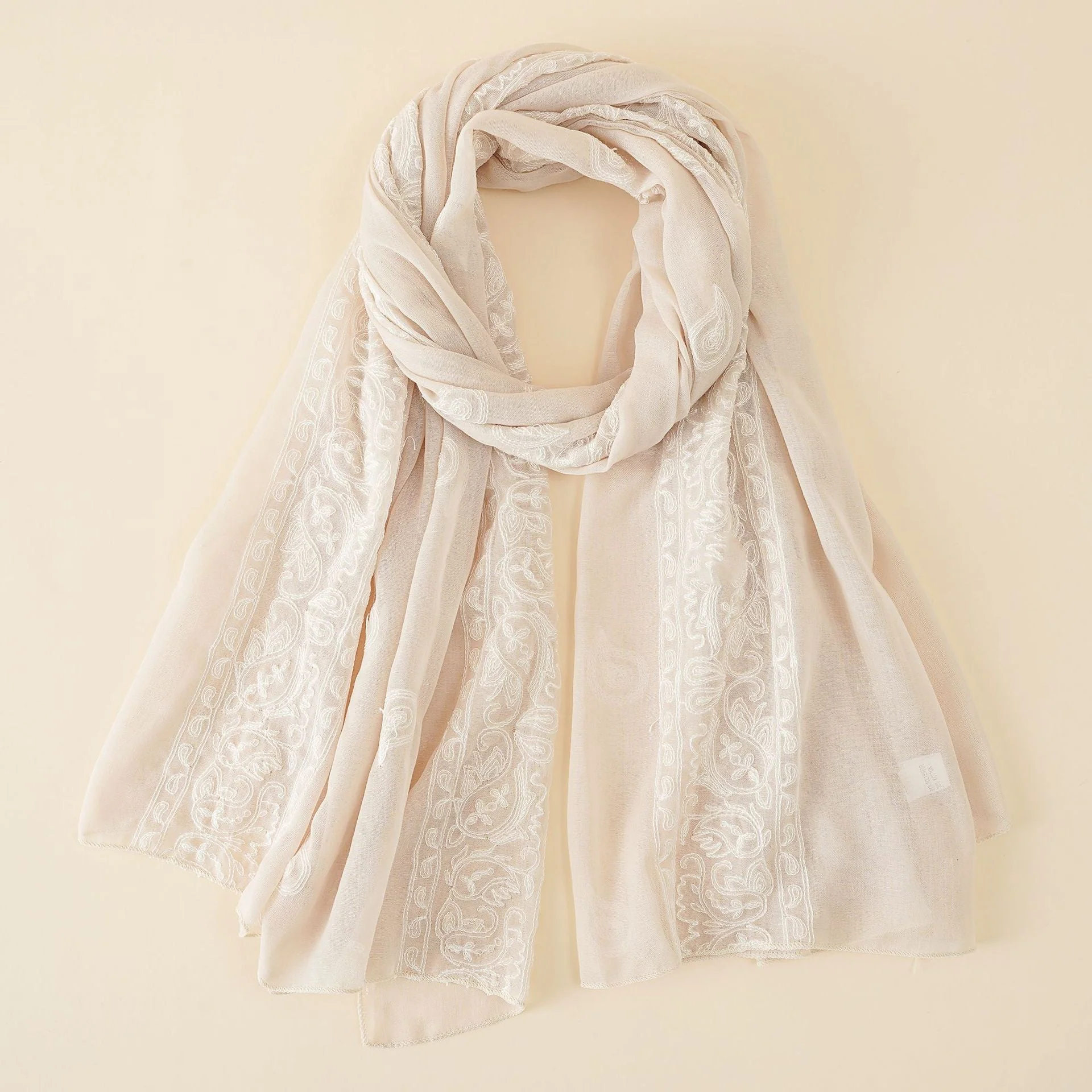 Damen Eleganter Schal Aus Hochwertigem Chiffon mit Filigraner Stickerei Heidi-Mode - Image 9