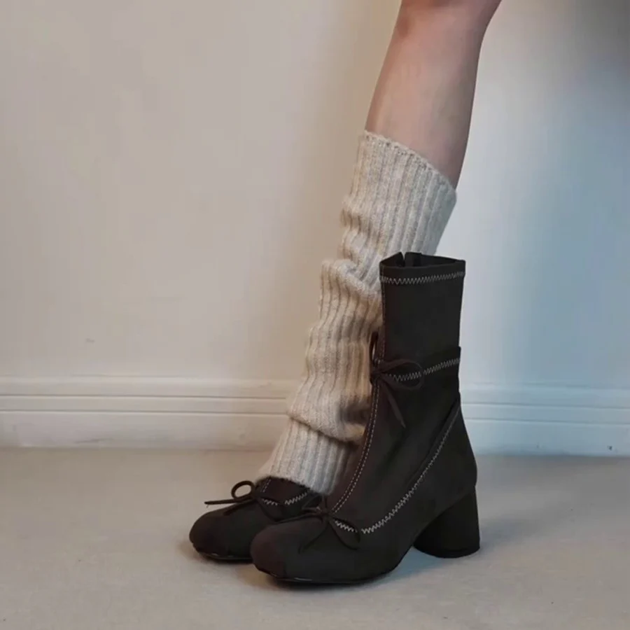 Damen eleganter Stiefel mit kunstvollem Zugband und bequemem Blockabsatz Heidi Mode