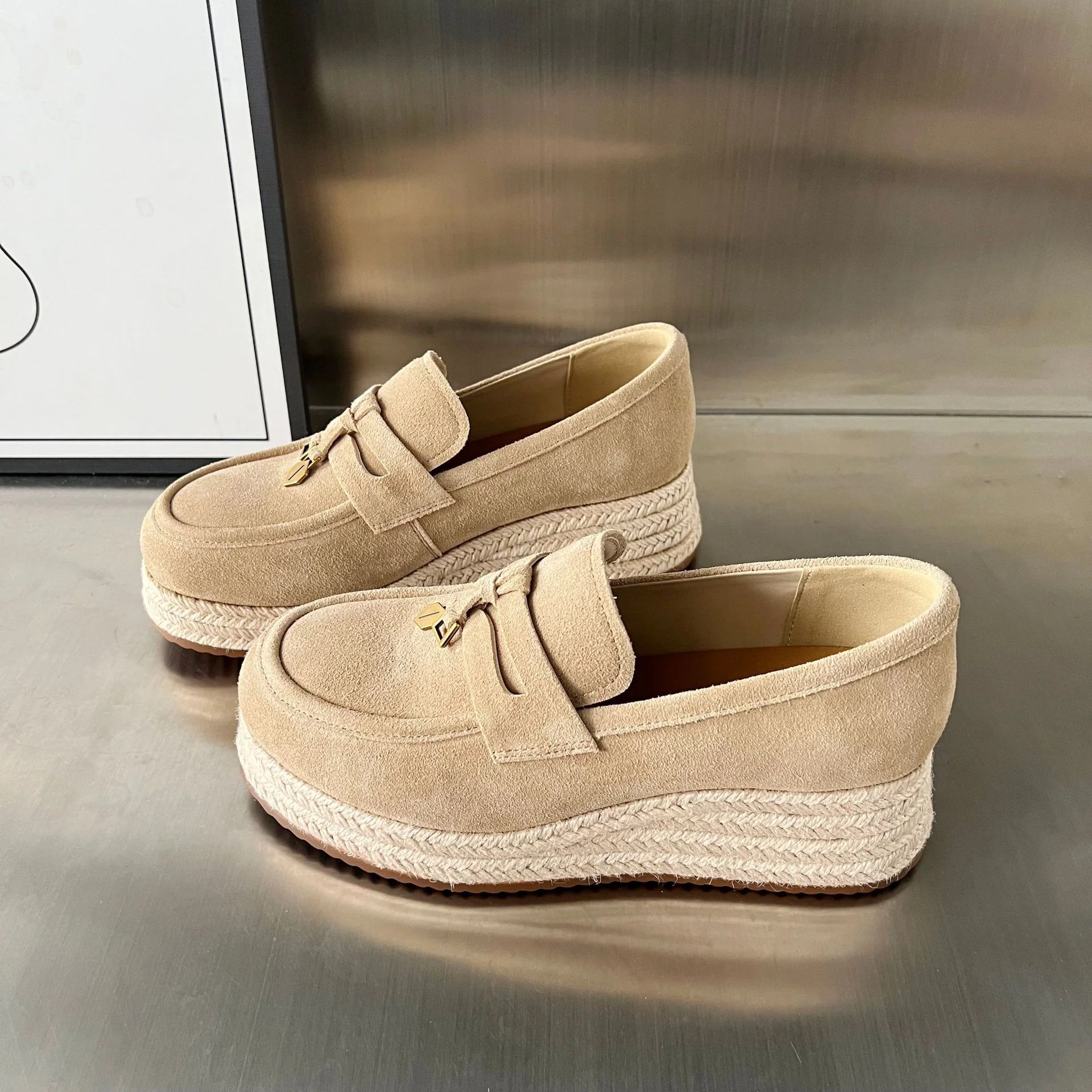 Damen Espadrilles mit modischer Plateausohle von Heidi Mode