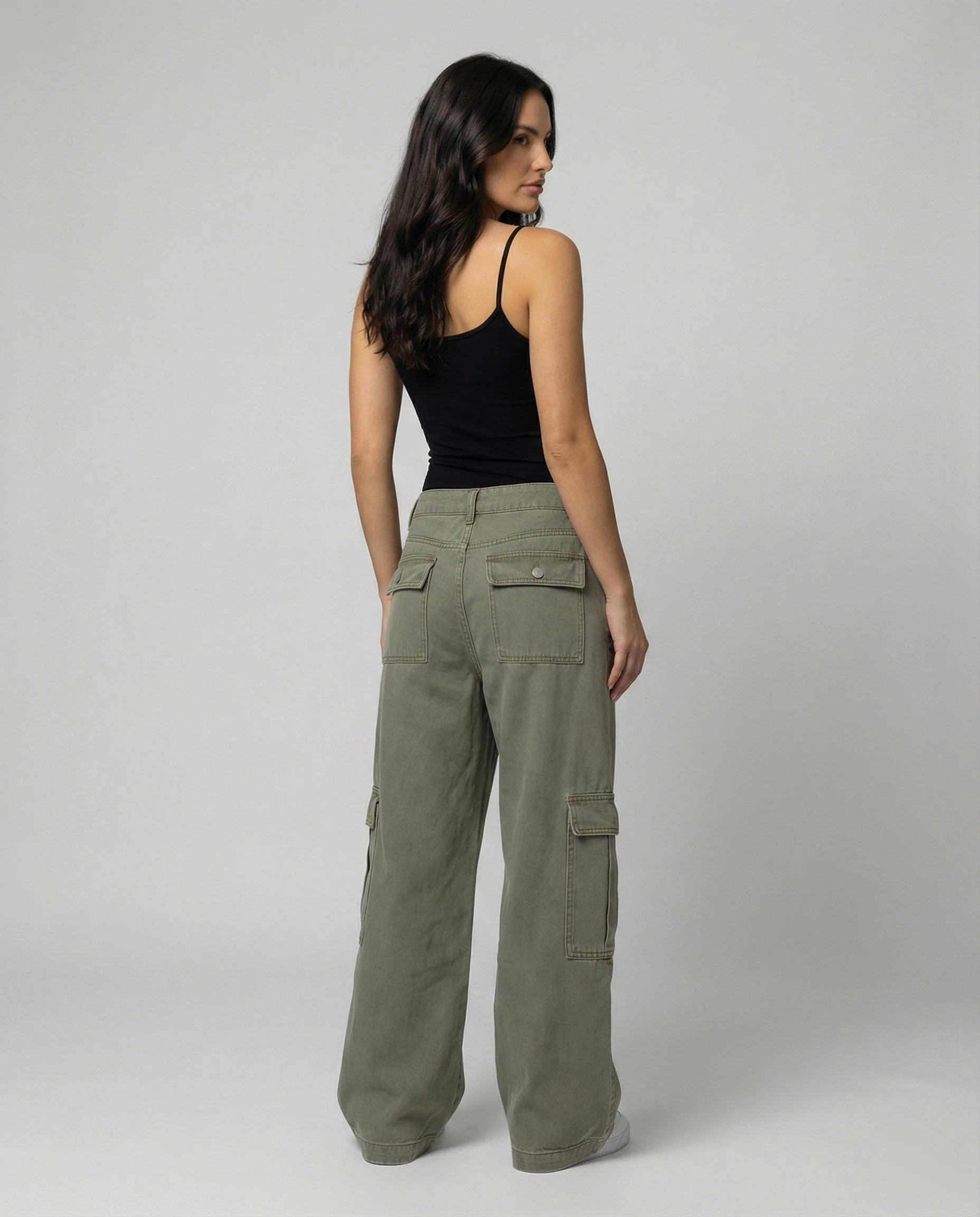 Damen extraweite Baggy-Cargo-Palazzo-Hose mit niedrigem Bund, markanten Teilungsnähten und großen Klappentaschen Heidi-Mode - Image 4