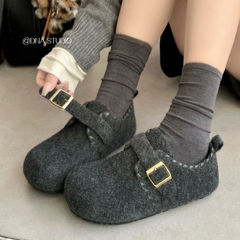 Damen Filzclogs mit dekorativem Schnallenverschluss Heidi Mode