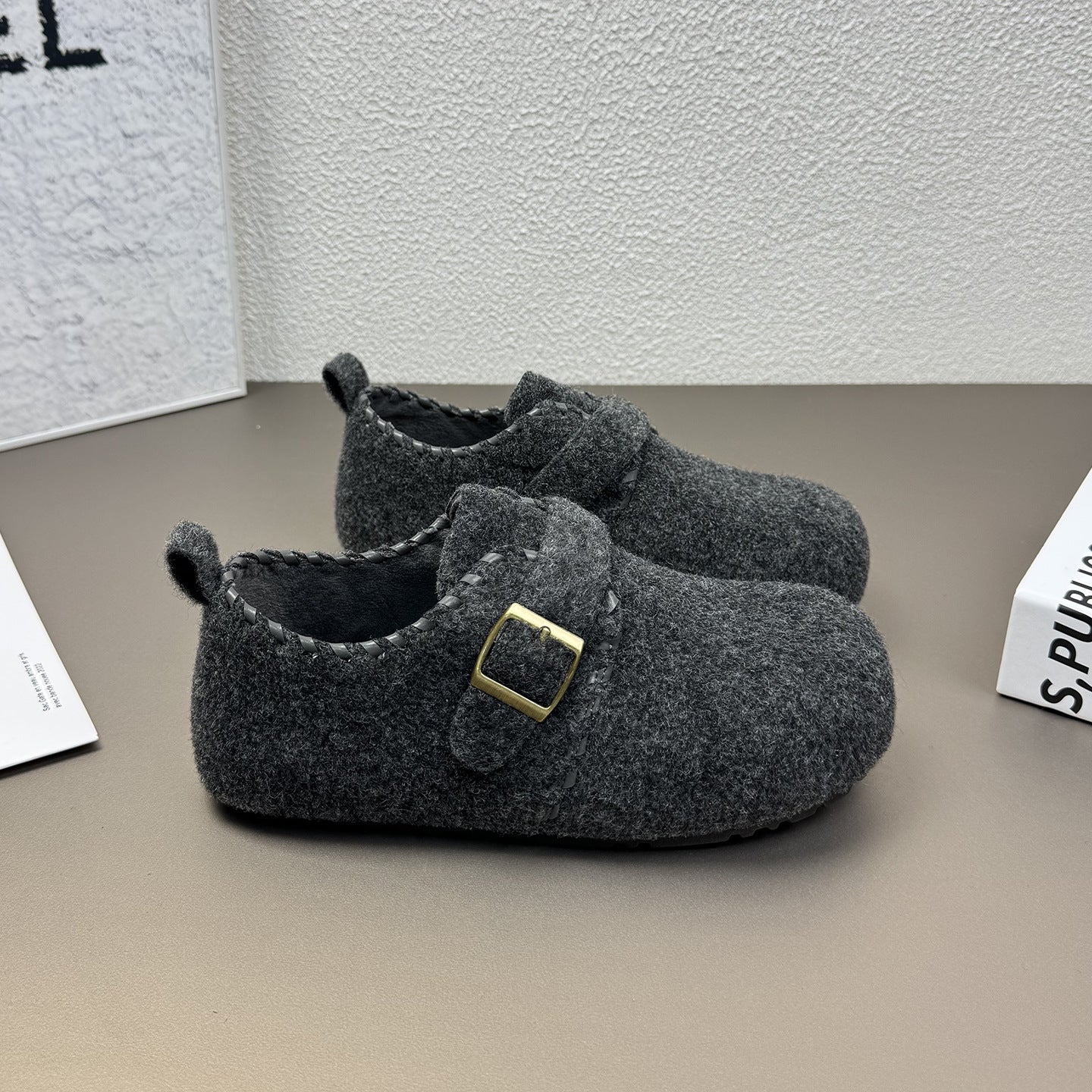 Damen Filzclogs mit dekorativem Schnallenverschluss Heidi Mode - Image 6