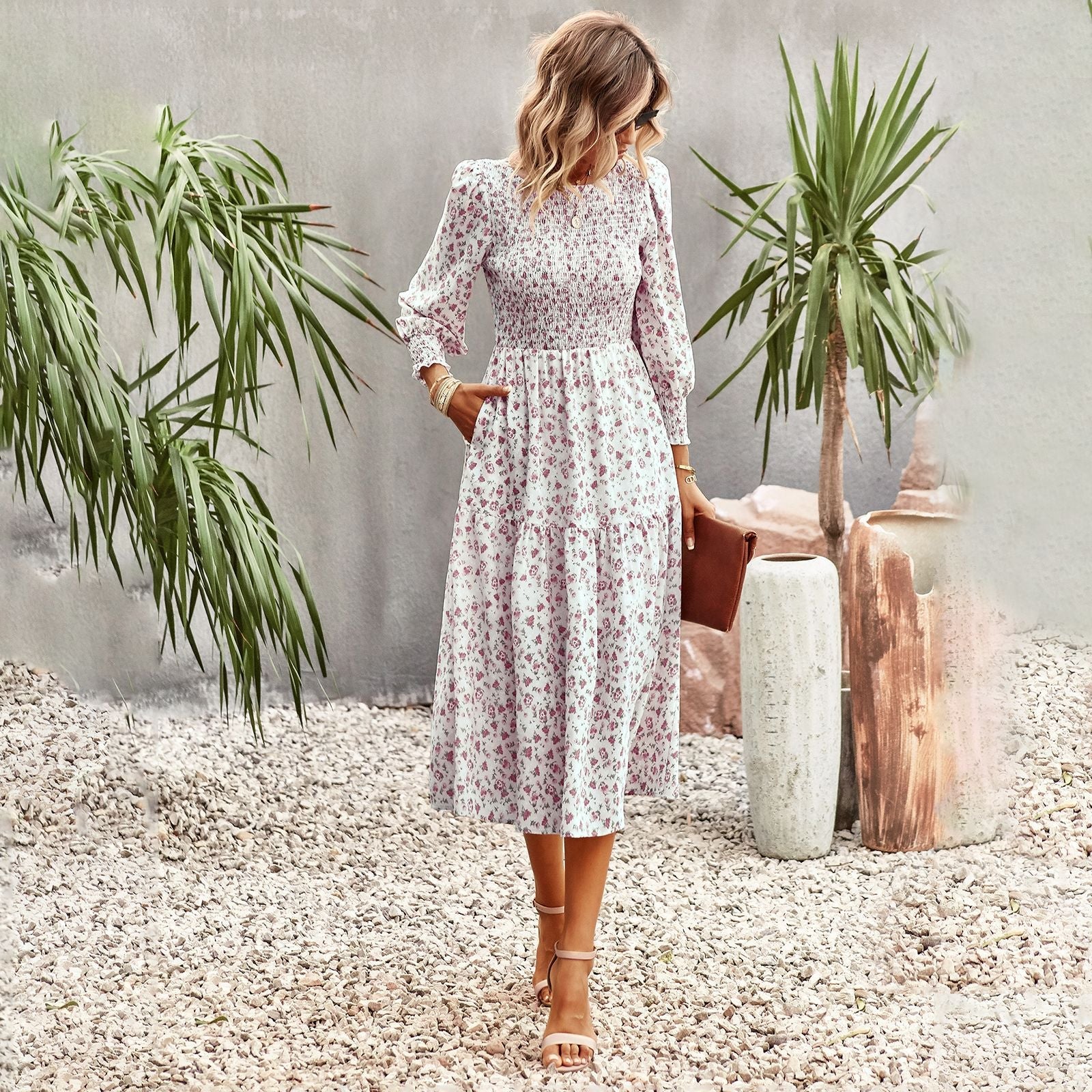 Damen Florales Midi-Kleid mit Geraffter Taille und Langen Ärmeln Heidi-Mode - Image 2