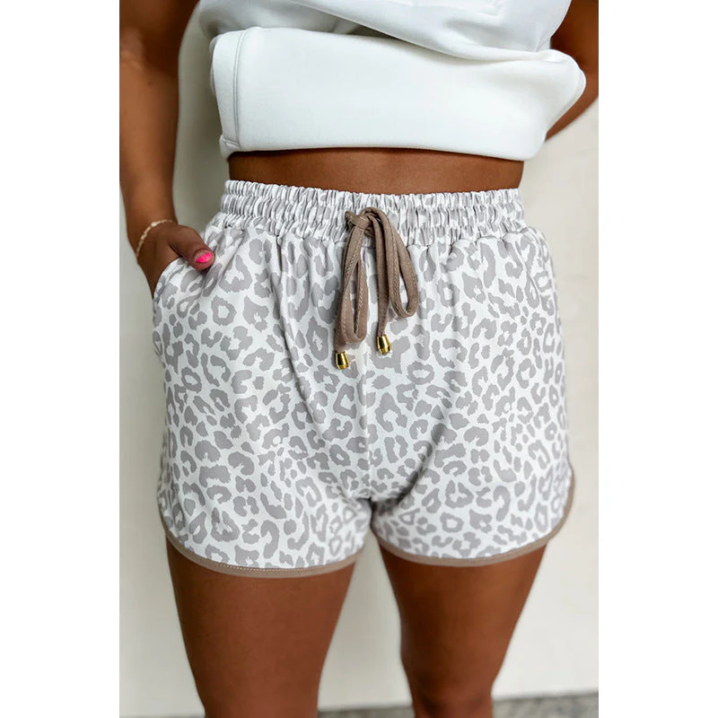 Damen Freizeit-Shorts mit Modischem Leopardenmuster und Elastischem Bund Heidi-Mode