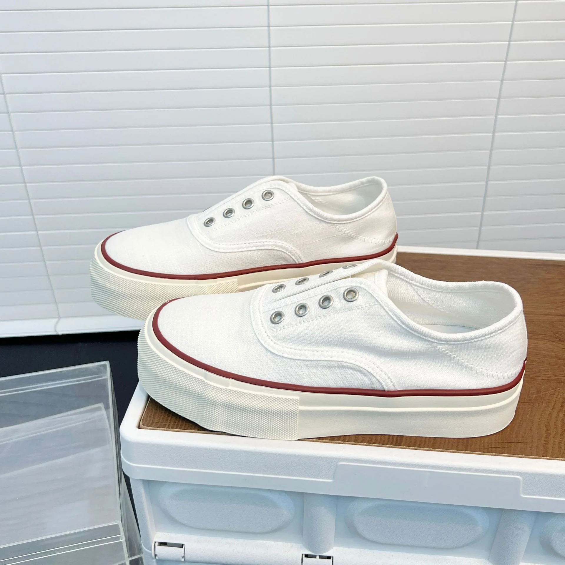 Damen Freizeit Sneaker aus leichtem Textil mit rutschfester Sohle Heidi Mode - Image 6