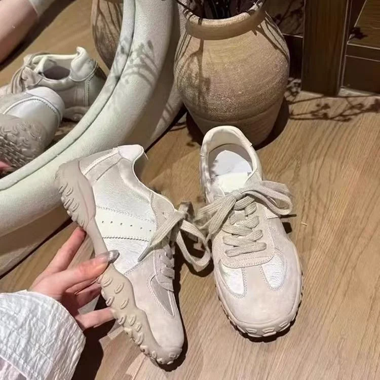 Damen Freizeitsneaker mit atmungsaktivem Obermaterial und flexiblem Sohlenprofil Heidi Mode - Image 4
