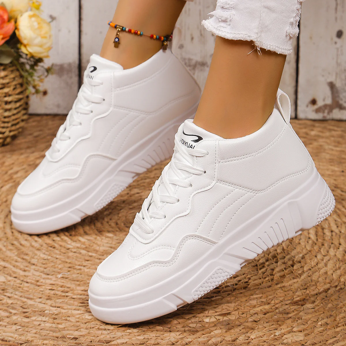 Damen Freizeitsneaker mit hohem Schaft und strukturierter Gummisol Heidi Mode
