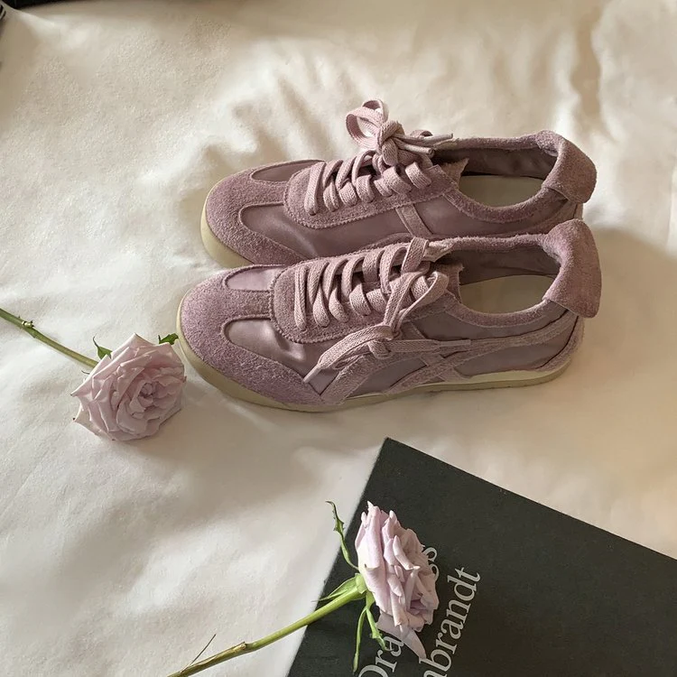 Damen Freizeitsneaker mit weichem Veloursleder und detailreicher Schnürung Heidi Mode - Image 2