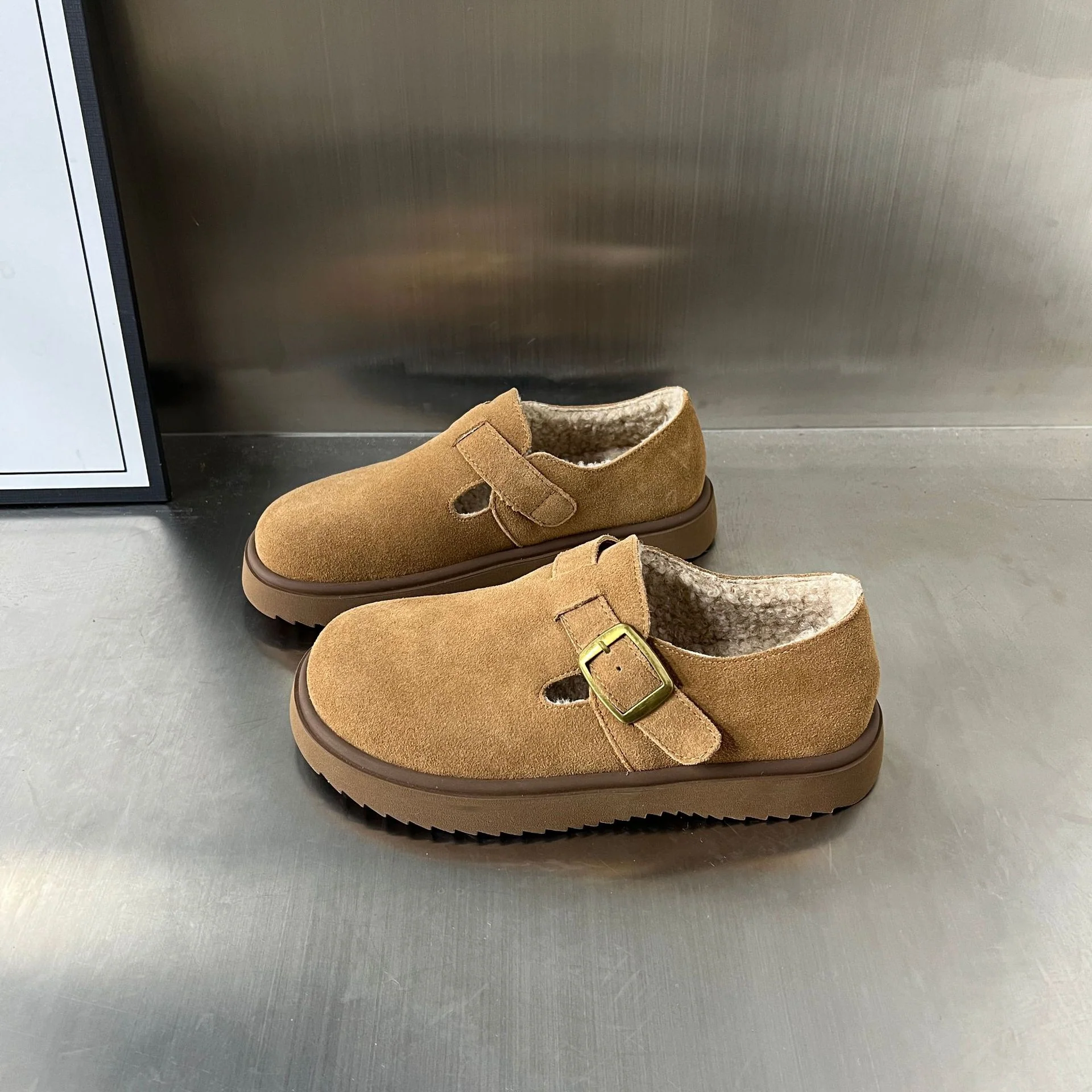 Damen Gemütliche Clogs mit warmem Innenfutter und praktischem Schnallenverschluss Heidi Mode