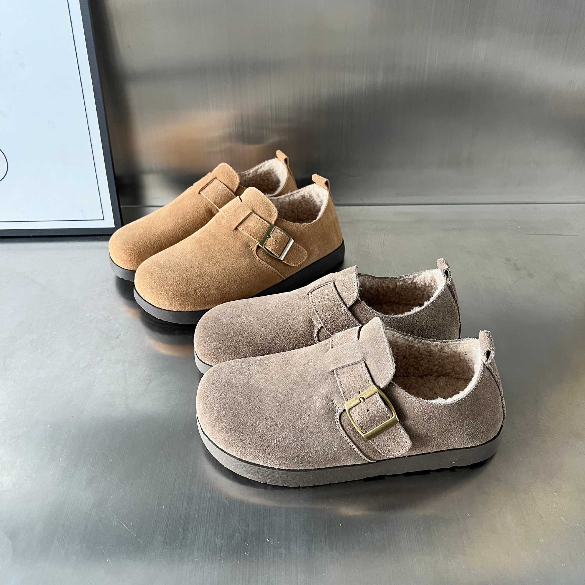 Damen gemütliche Clogs mit weichem Innenfutter und verstellbarem Riemen Heidi Mode - Image 3