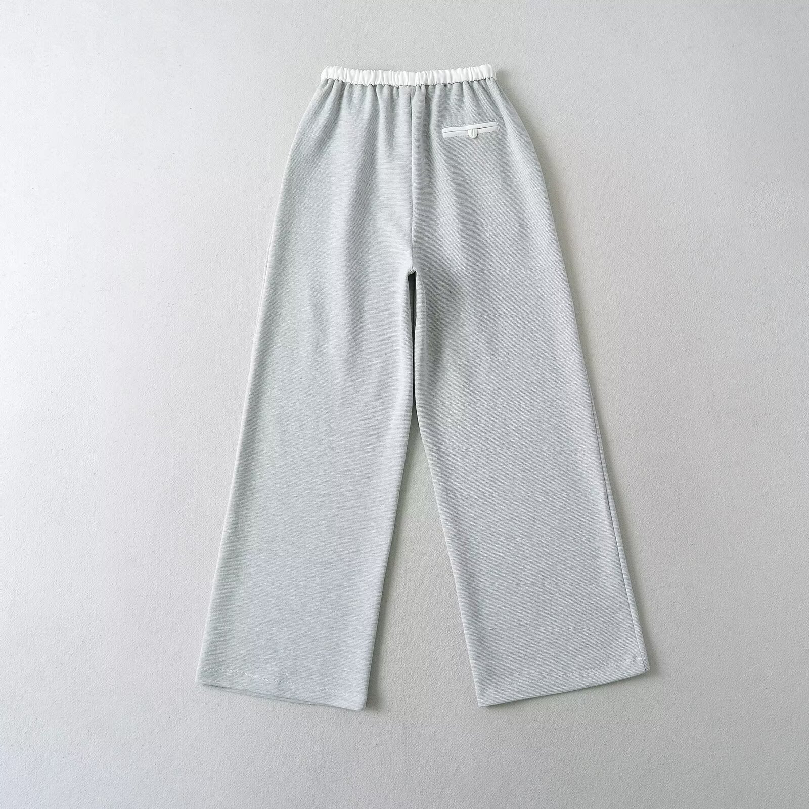 Damen Gemütliche Sweatpants mit Elastischem Bund und Seitlichen Taschen Heidi-Mode - Image 3