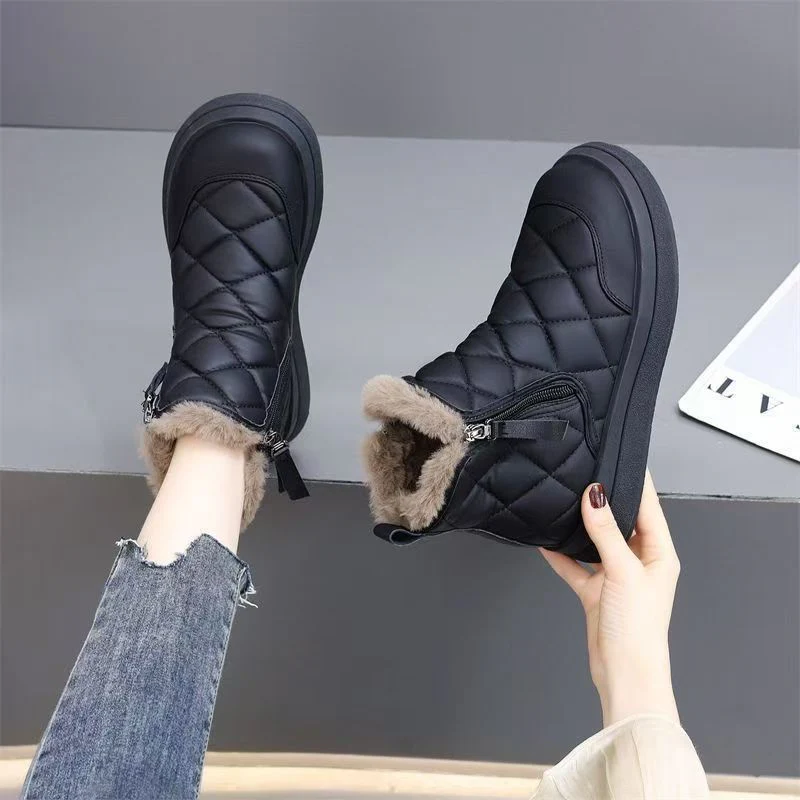 Damen gepolsterte Winterstiefel mit Fleecefutter Heidi Mode - Image 3