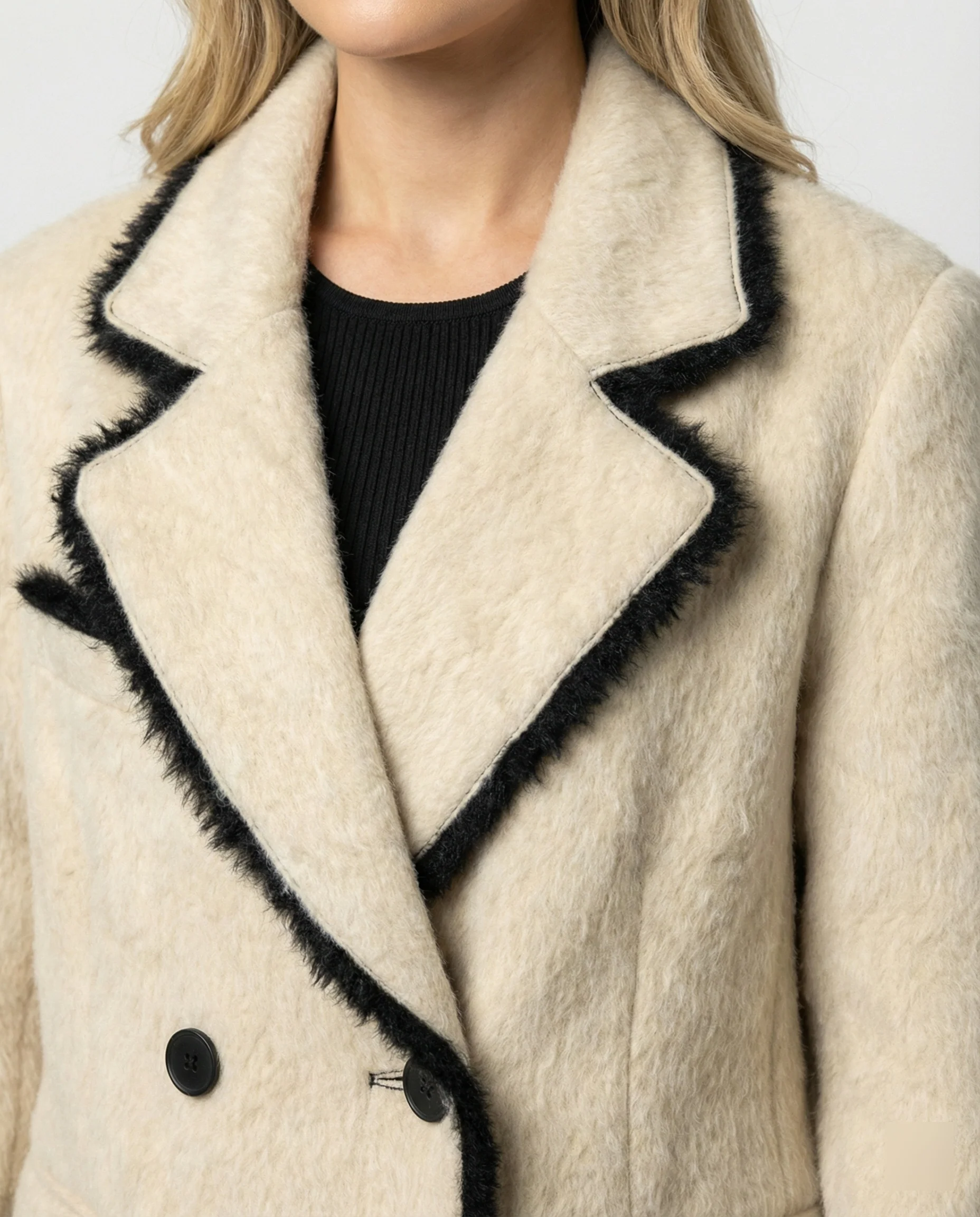 Damen Grobstrickjacke Damen weit geschnittener Doppelreiher Mantelblazer aus Flauschgarn mit Reverskragen und Pattentaschen Heidi-Mode - Image 2