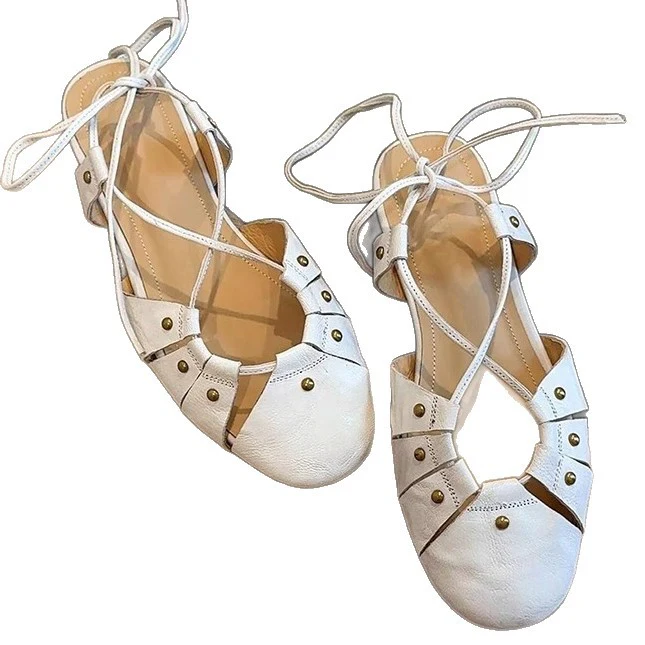 Damen Halbschuhe mit modischem Schnürdesign und stilvollen Studdetails Heidi Mode - Image 5