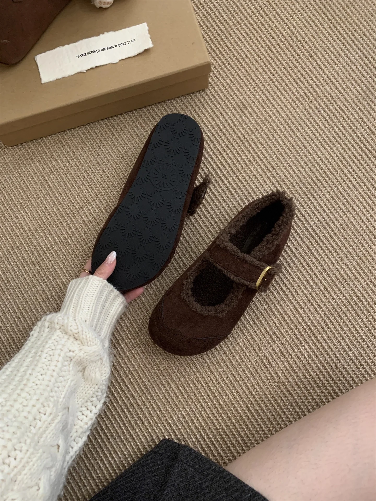 Damen Hausschuhe mit verstellbarem Riemen und kuscheligem Innenfutter Heidi Mode - Image 8