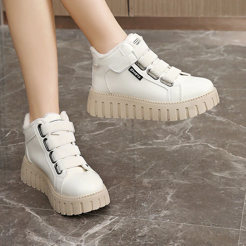 Damen High-Top Sneakers mit gefüttertem Innenbereich und rutschfester Profilsohle Heidi Mode - Image 4