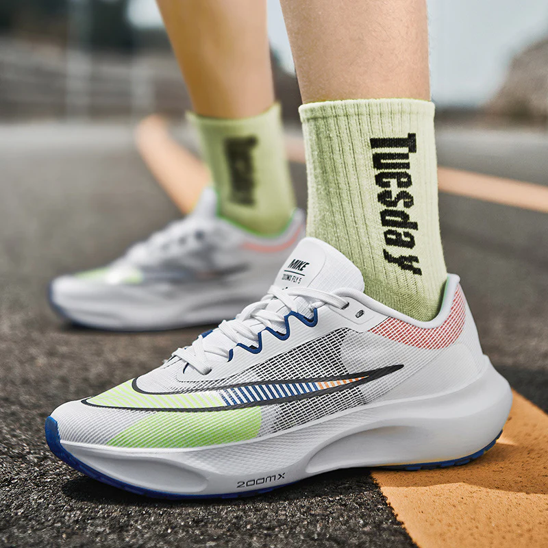 Damen Hochleistungs-Laufschuhe mit reaktionsfreudigem Dämpfungssystem und atmungsaktivem Obermaterial Heidi Mode - Image 2