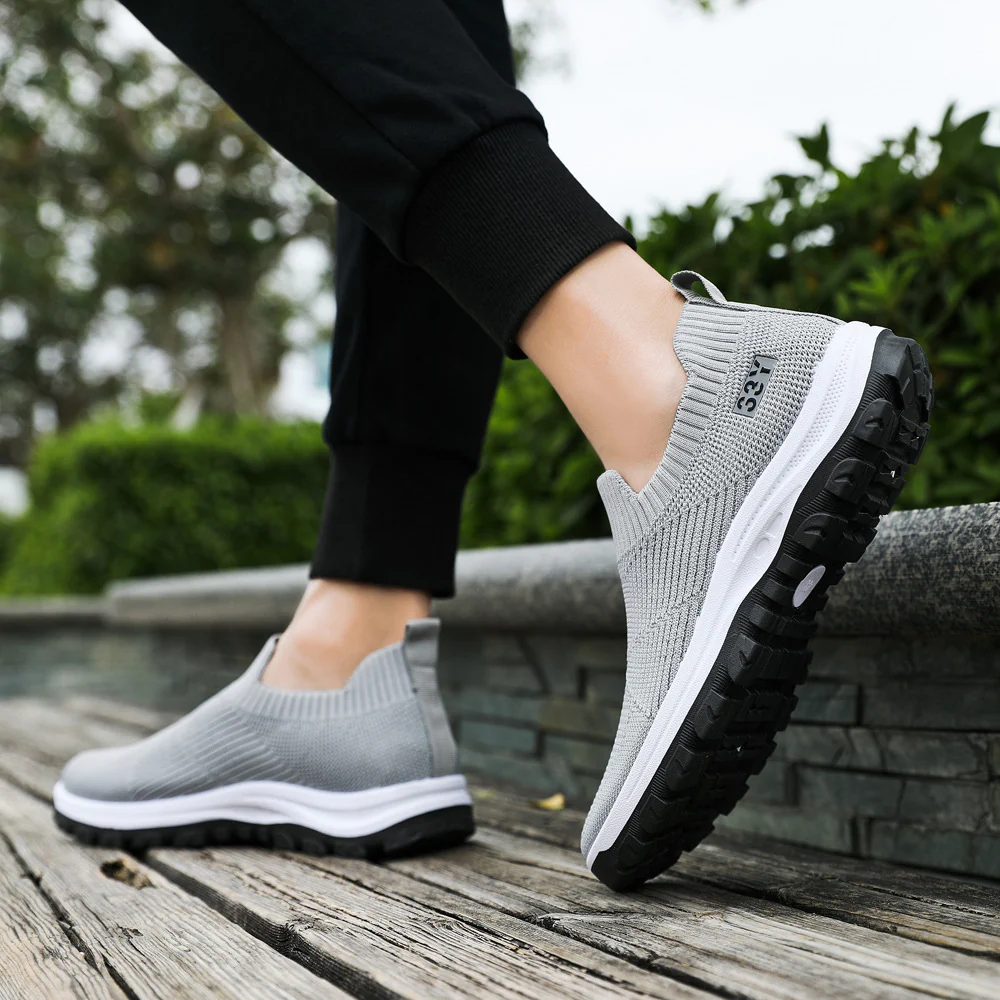 Damen Hochqualitative Slip-On Sneakers mit elastischem Obermaterial und rutschfester Sohle Heidi Mode - Image 4