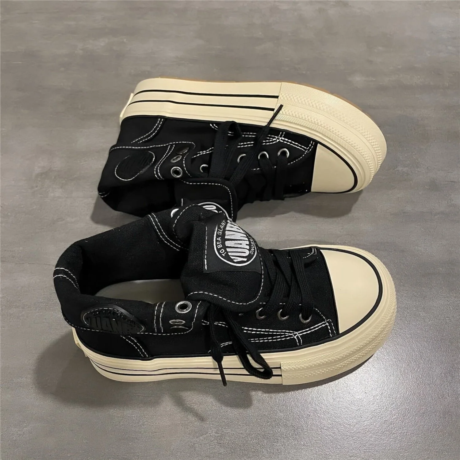 Damen Hohe Plattform-Sneaker mit modischem Design und praktischer Knöchelstütze Heidi Mode - Image 3