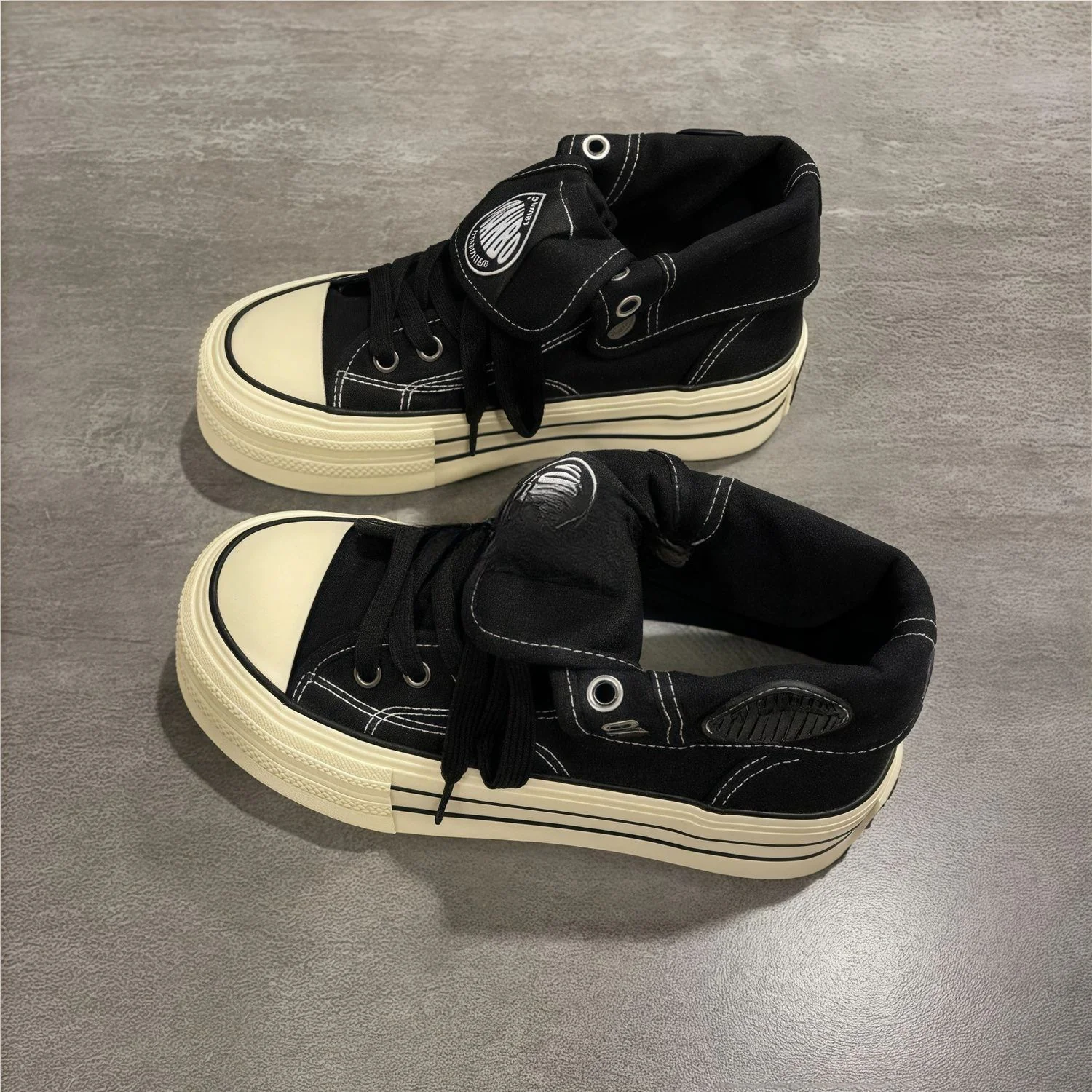 Damen Hohe Plattform-Sneaker mit modischem Design und praktischer Knöchelstütze Heidi Mode - Image 6