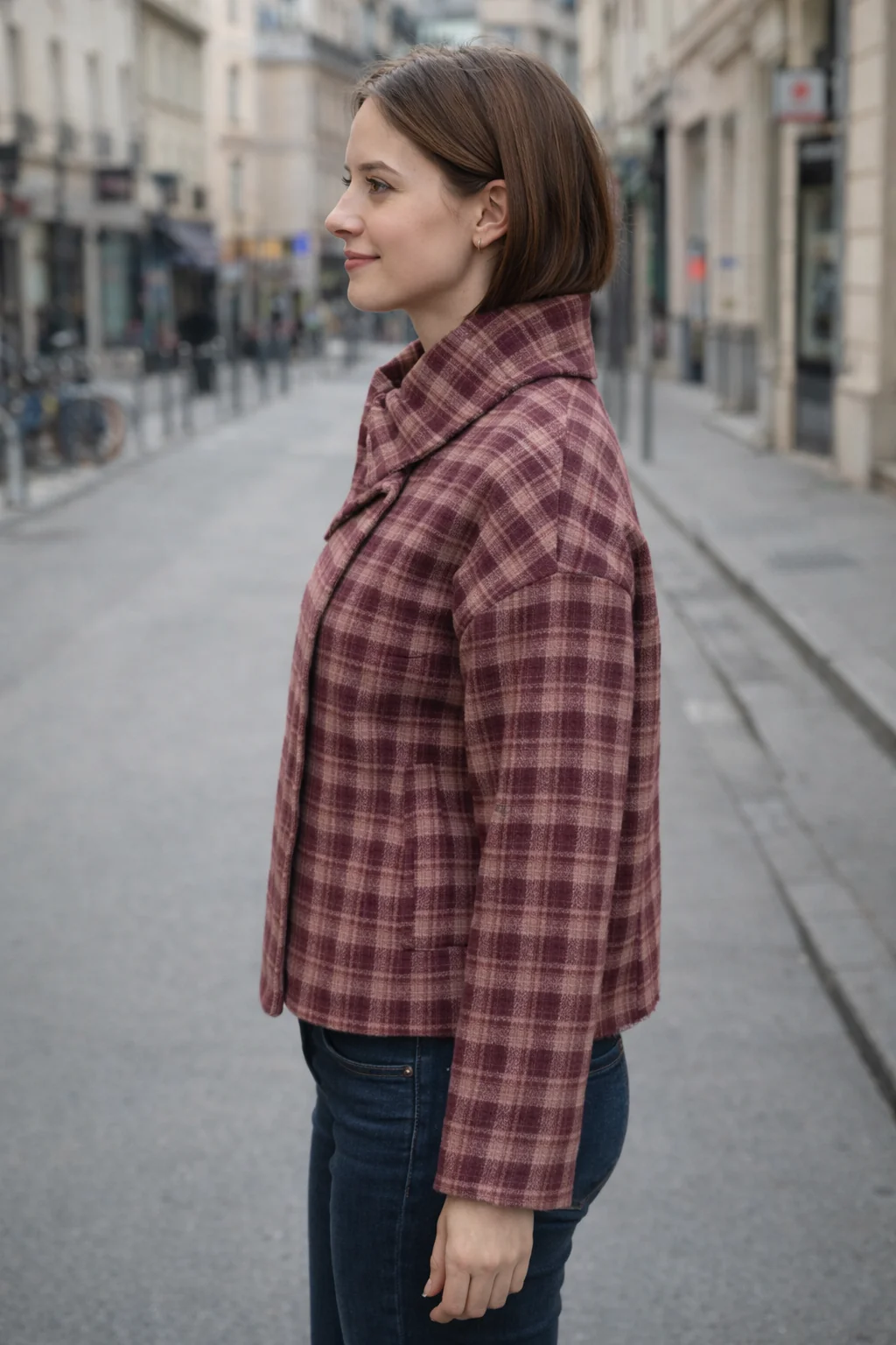 Damen Karierte Oversized-Jacke mit hohem Kragen und einzigartiger Knopfleiste Heidi-Mode - Image 2