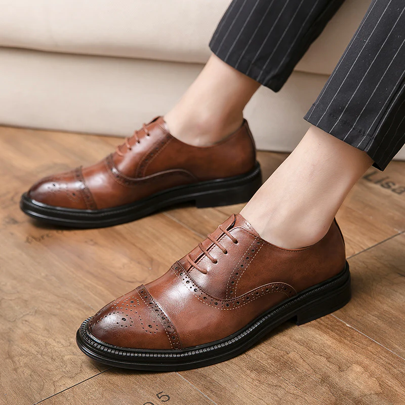 Damen Klassische Brogues aus Leder Heidi Mode - Image 2