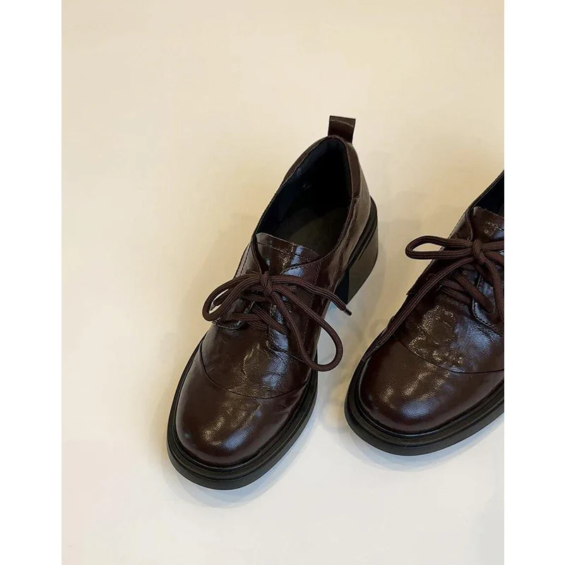 Damen Klassische Schnürschuhe mit komfortablem Blockabsatz Heidi Mode - Image 7