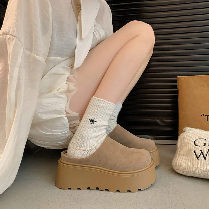 Damen Komfort Clogs mit dickem Plateau und weichem Obermaterial Heidi Mode - Image 8