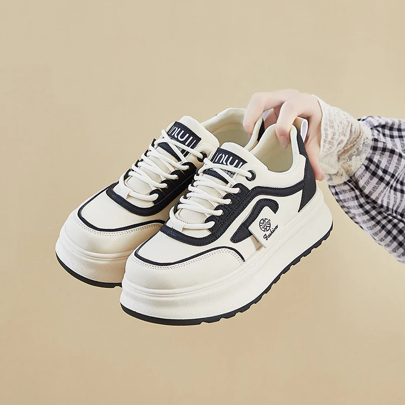 Damen Komfort-Sneaker mit modischem Design und dämpfender Sohle Heidi Mode - Image 3