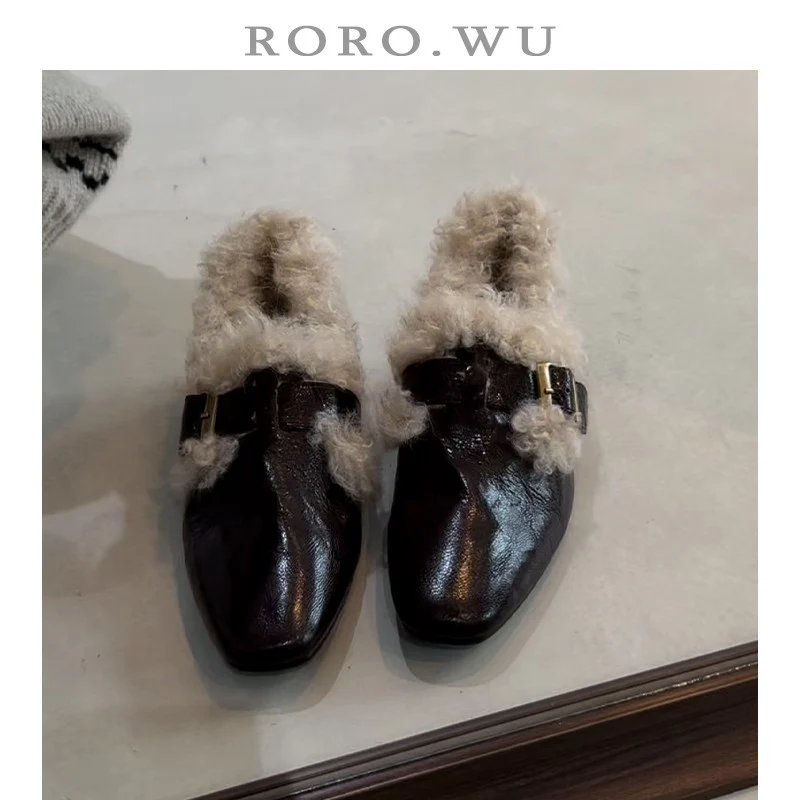 Damen Komfortable Ballerinas mit kuscheligem Innenfutter und modischem Schnallenakzent Heidi Mode