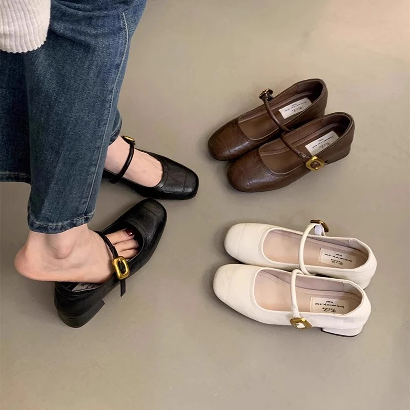 Damen Komfortable Ballerinas mit modischem Riemen und dekorativem Schnallenverschluss Heidi Mode