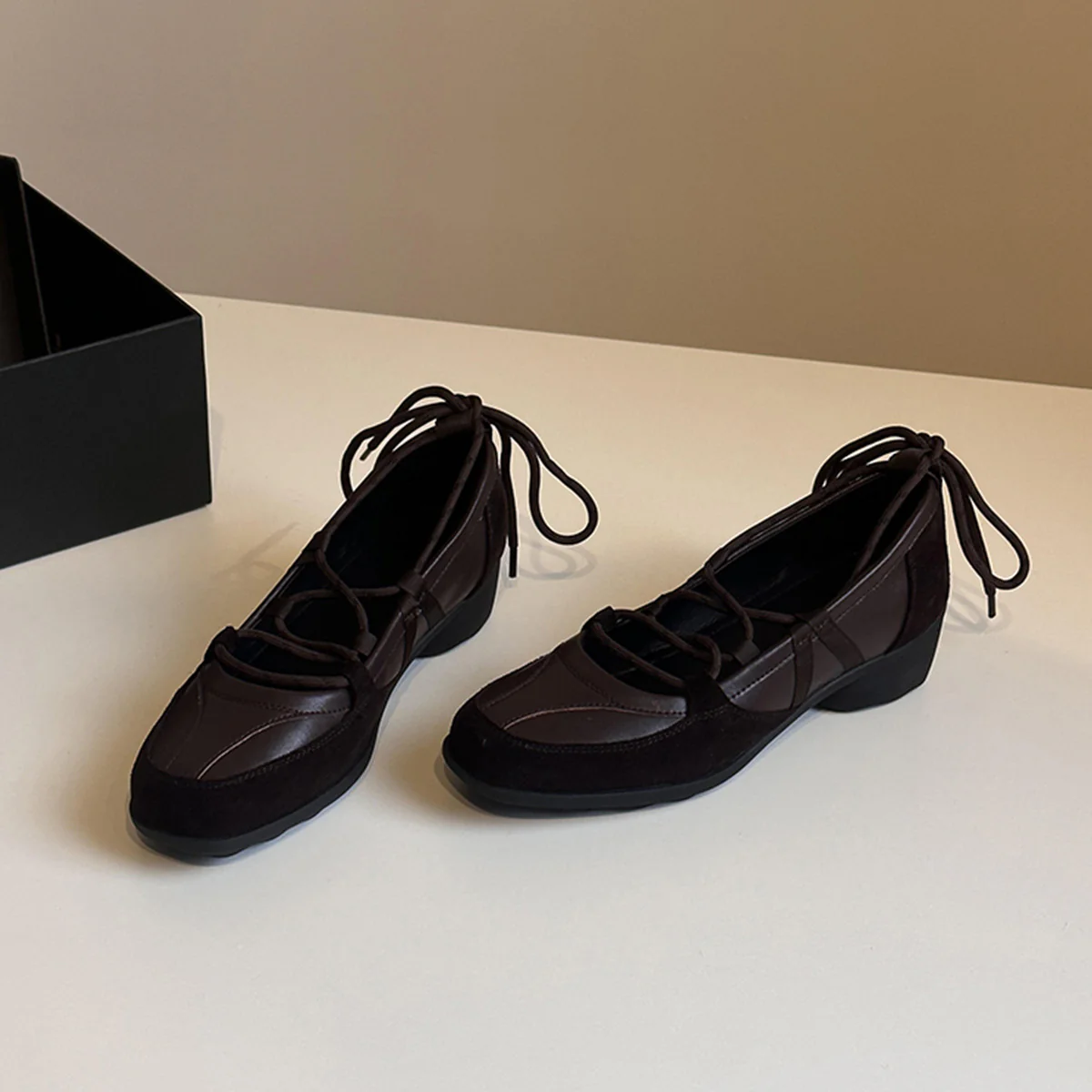 Damen Komfortable Ballerinas mit spielerischem Riemchen-Design und bequemer Sohle Heidi Mode - Image 3