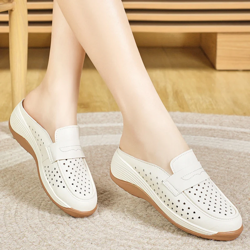 Damen Komfortable Clogs mit atmungsaktiver Lederoberfläche Heidi Mode