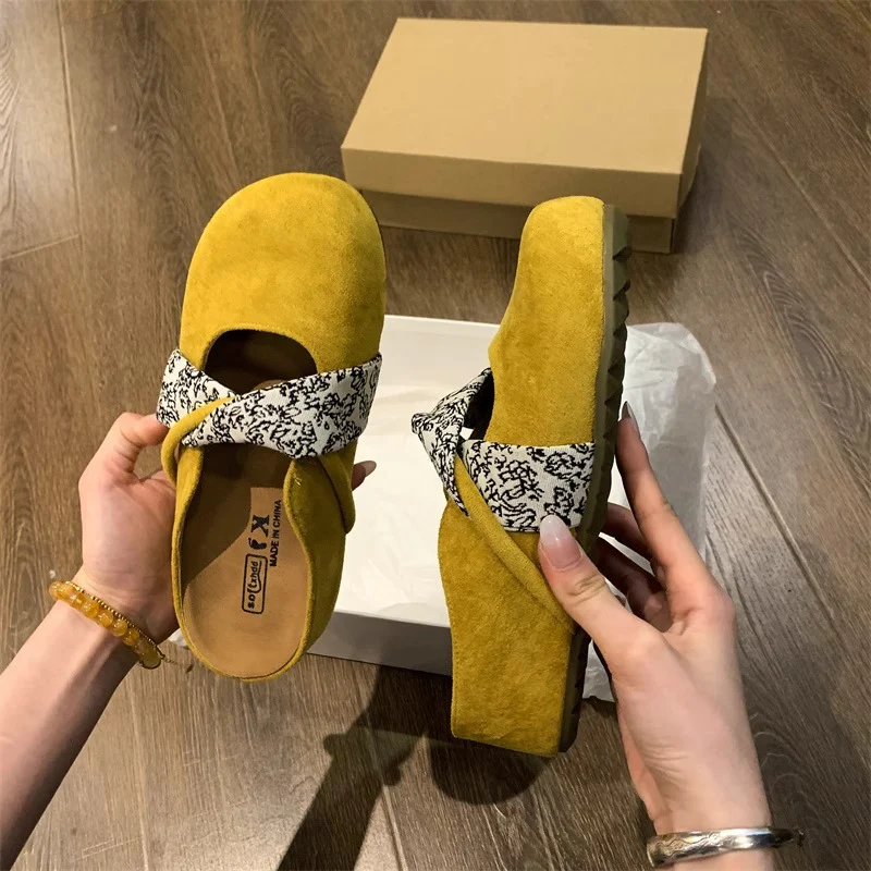 Damen Komfortable Clogs mit modischem Riemendesign Heidi Mode - Image 7