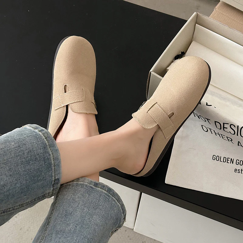 Damen Komfortable Clogs mit modischer Schnallenverzierung Heidi Mode - Image 8