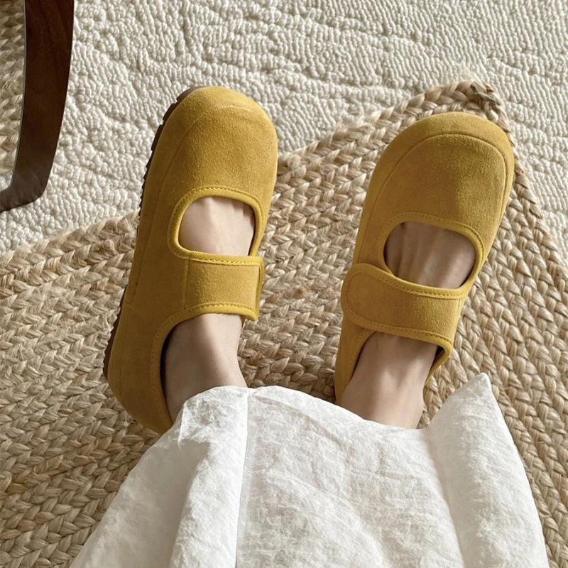Damen Komfortable Clogs mit verstellbaren Riemen und weich gepolstertem Fußbett Heidi Mode - Image 8