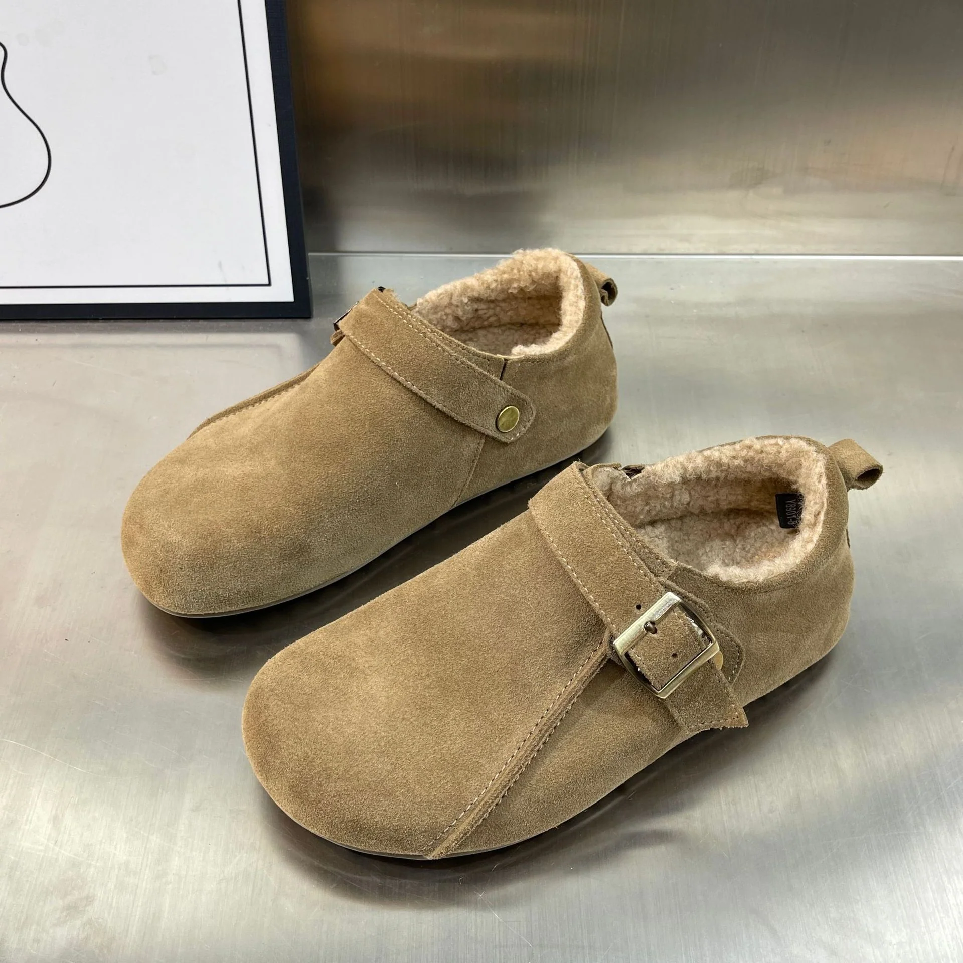 Damen Komfortable Clogs mit weichem Innenfutter und praktischem Schnallenverschluss Heidi Mode