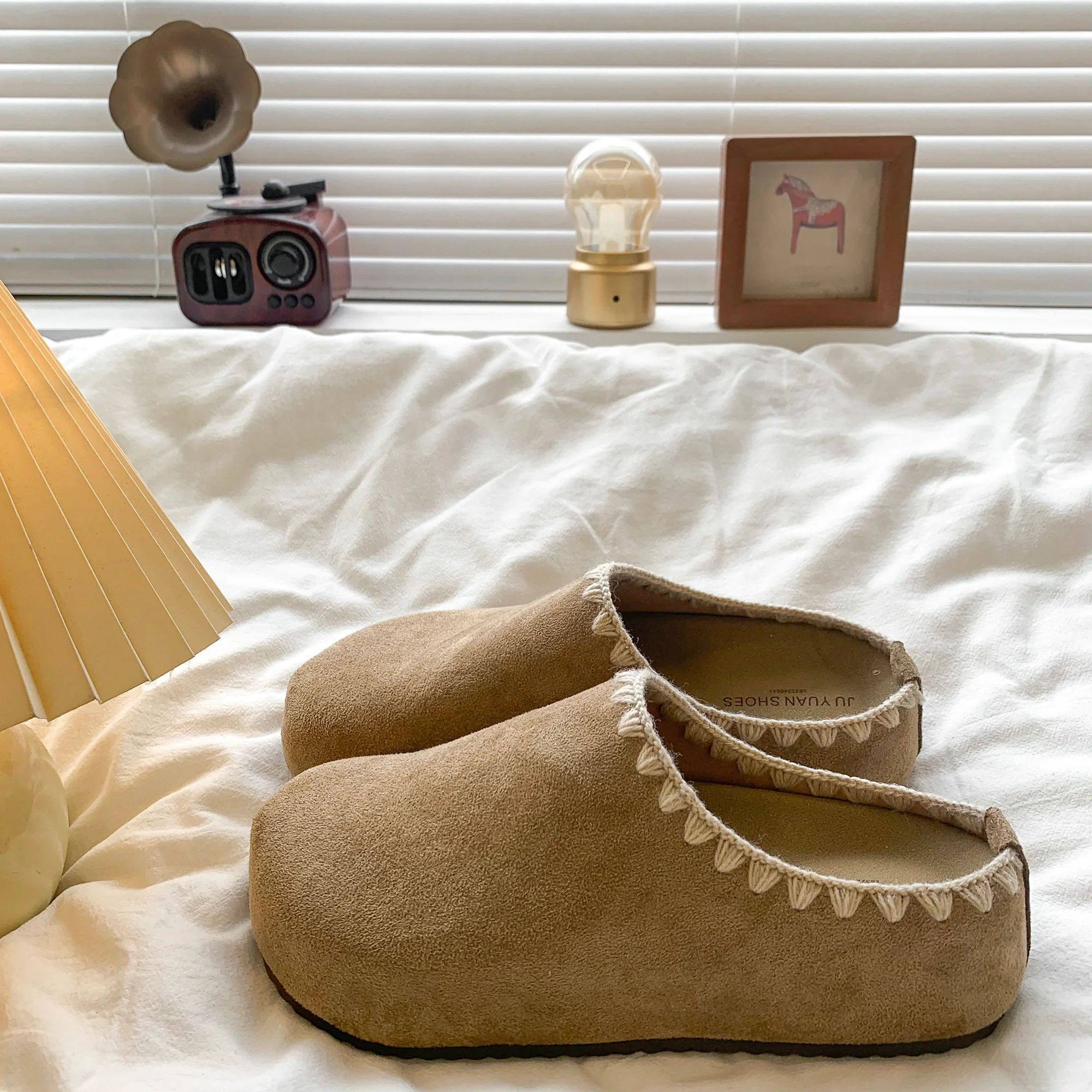 Damen Komfortable Filzclogs mit elegantem Riemen und weichem Innenfutter Heidi Mode - Image 3