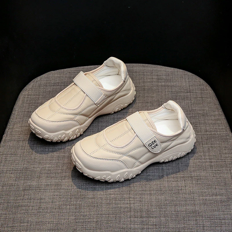 Damen Komfortable Freizeitschuhe mit strapazierfähiger Gummisohle und verstellbarem Riemen Heidi Mode - Image 2