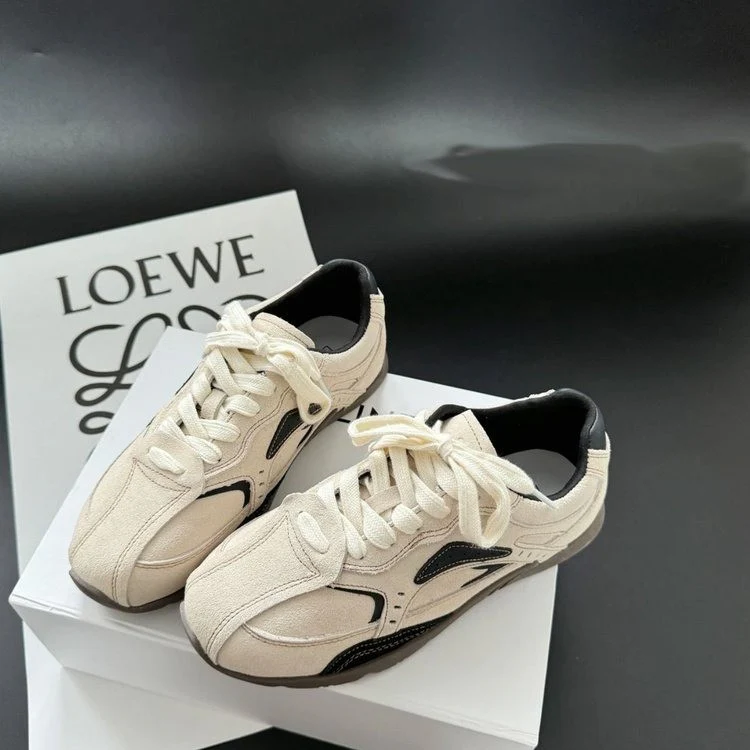 Damen Komfortable Freizeitsneaker mit atmungsaktivem Wildleder-Obermaterial und dämpfender Sohle Heidi Mode