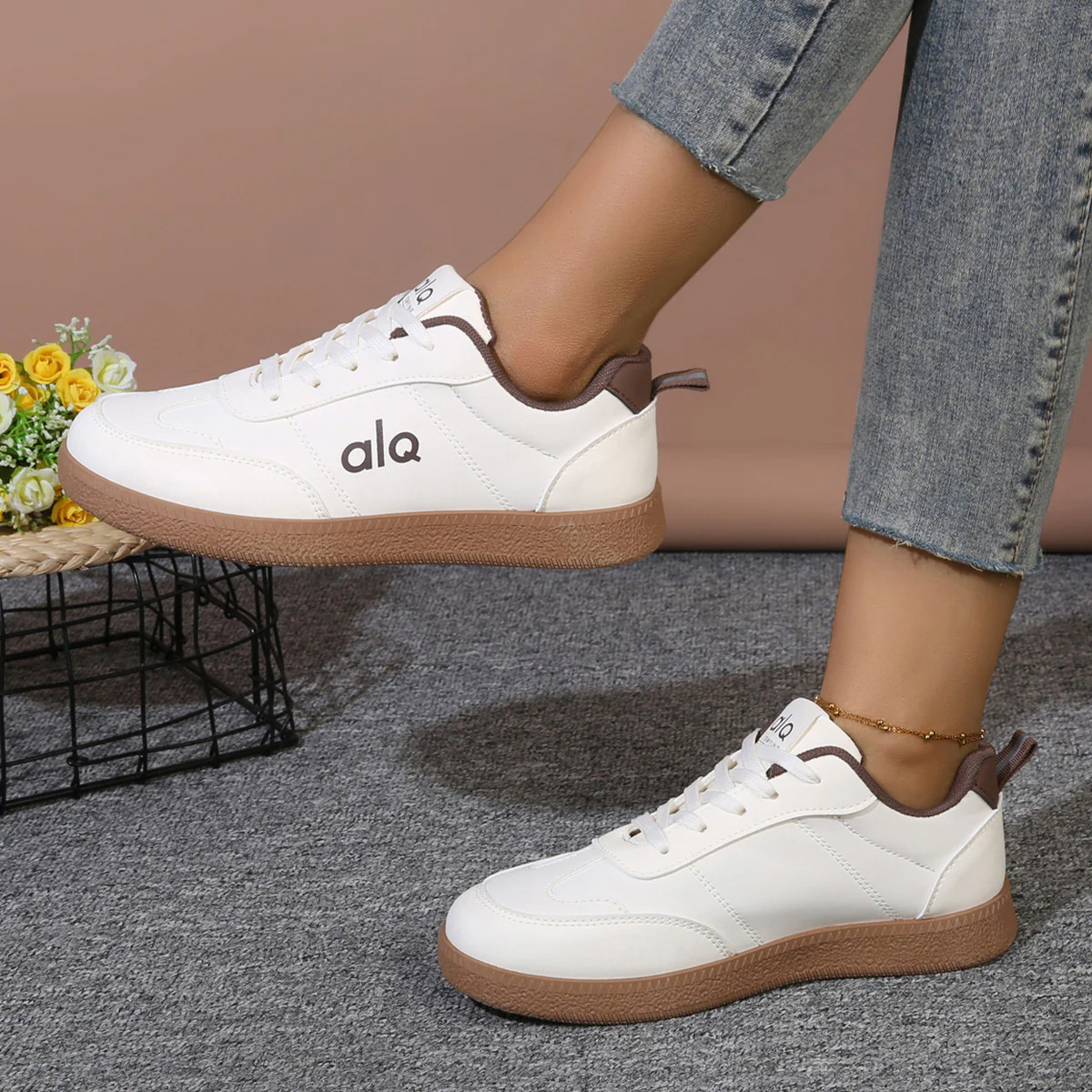 Damen Komfortable Freizeitsneaker mit atmungsaktiver Oberfläche und rutschfester Sohle Heidi Mode - Image 4