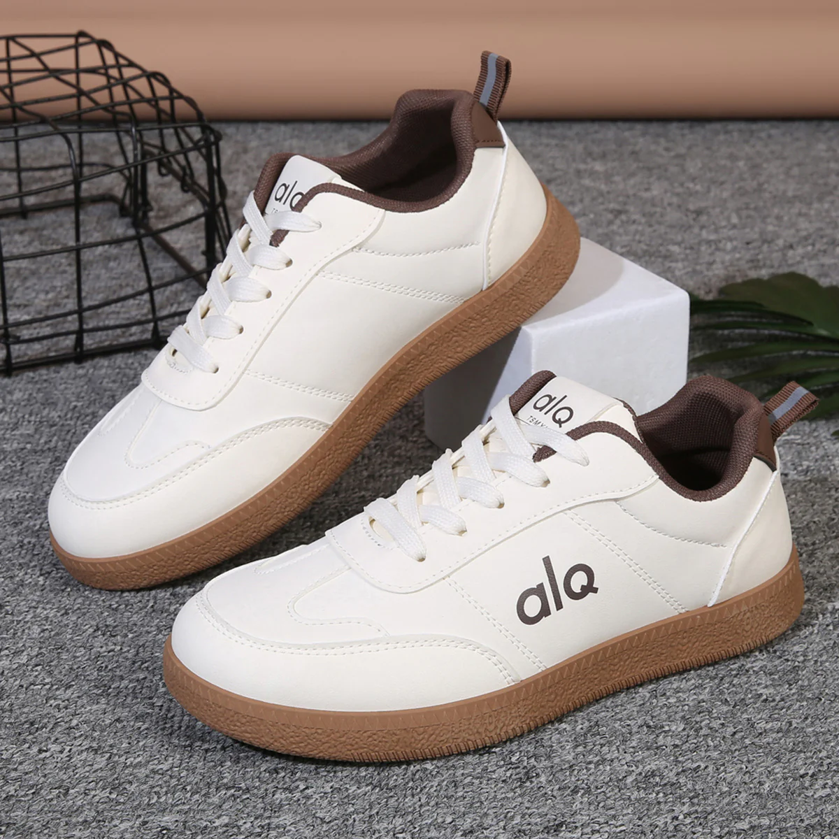 Damen Komfortable Freizeitsneaker mit atmungsaktiver Oberfläche und rutschfester Sohle Heidi Mode - Image 5