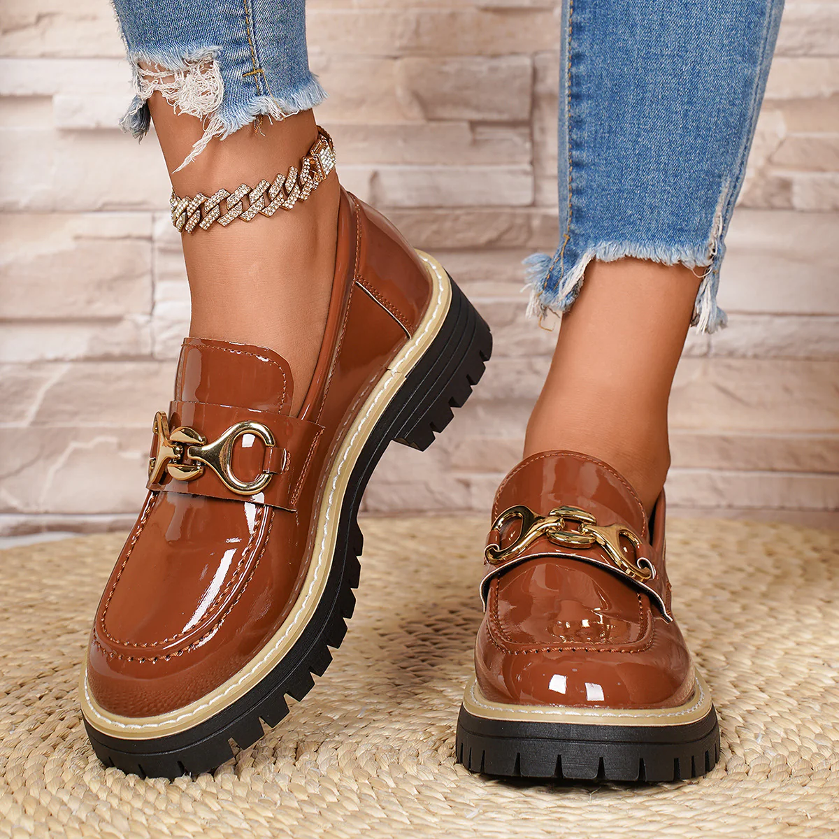 Damen Komfortable Mokassin-Schuhe mit glänzenden Akzenten und robustem Sohlenprofil Heidi Mode - Image 6