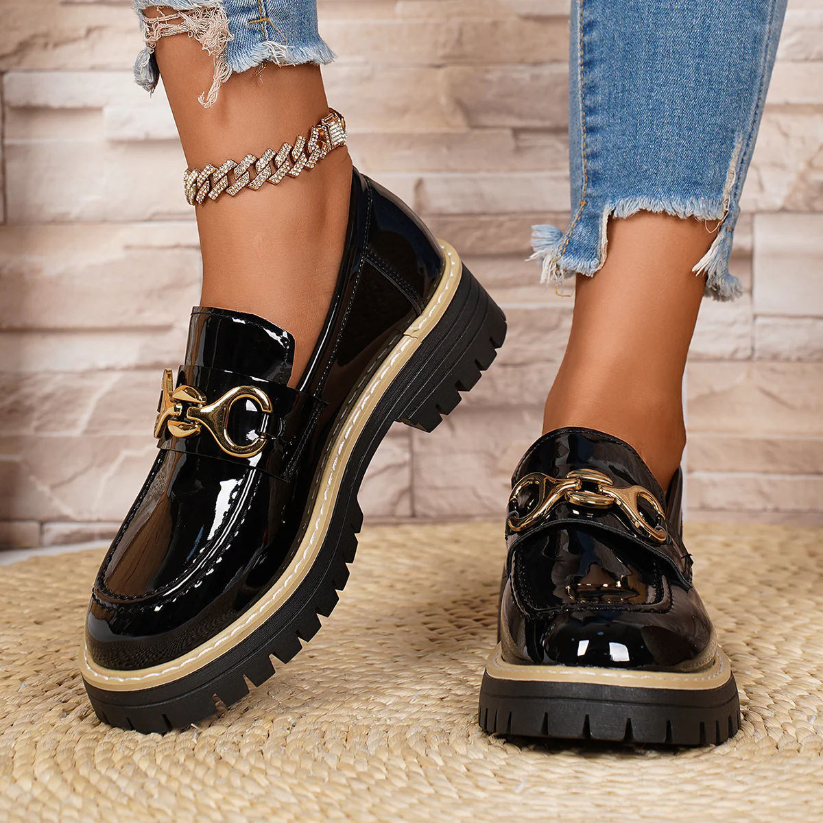 Damen Komfortable Mokassin-Schuhe mit glänzenden Akzenten und robustem Sohlenprofil Heidi Mode - Image 7