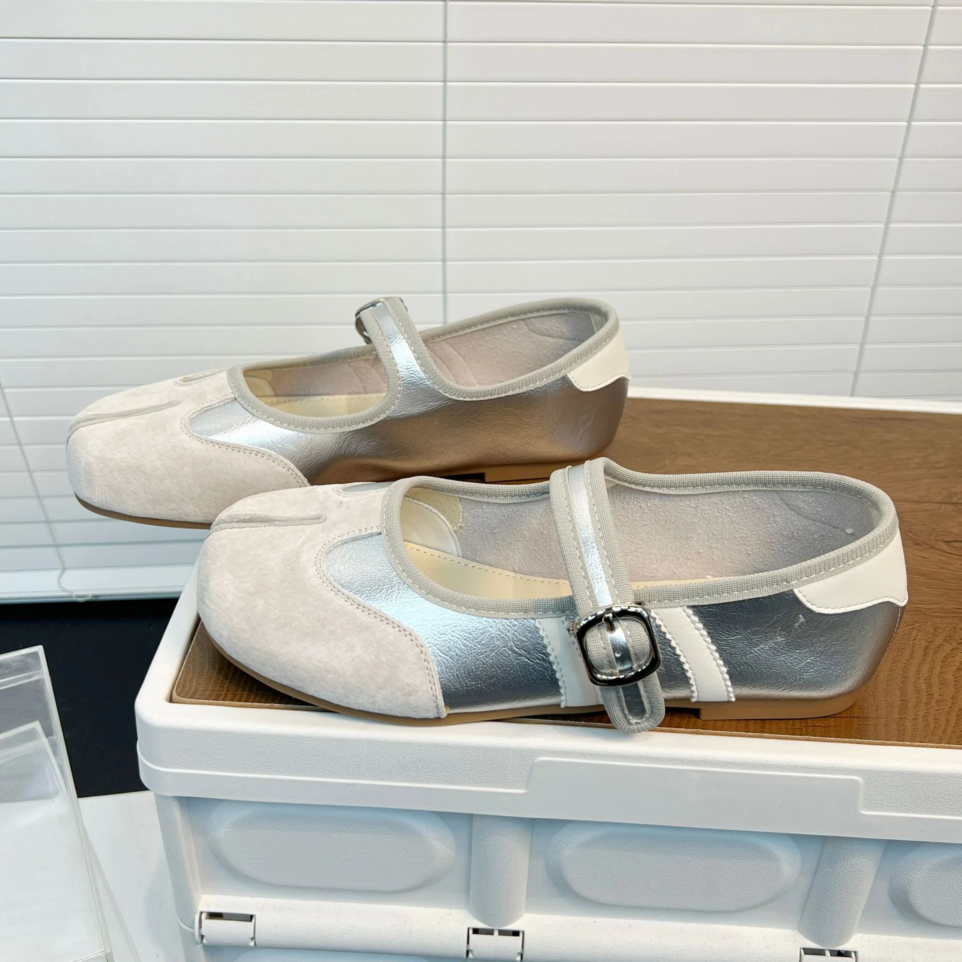 Damen Komfortable Mokassins mit modischem Schnallenverschluss Heidi Mode - Image 3