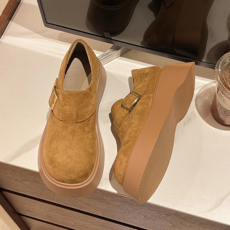Damen Komfortable Plateau-Clogs mit eleganter Schnallenverzierung Heidi Mode - Image 7