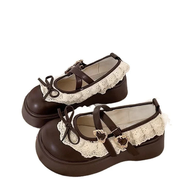 Damen Komfortable Plateau-Sandalen mit zarter Rüschendekoration und goldenen Schnallen Heidi Mode - Image 5