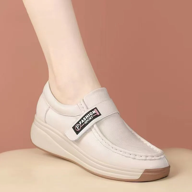 Damen Komfortable Slip-On Schuhe mit gepolsterter Sohle und modischem Design Heidi Mode