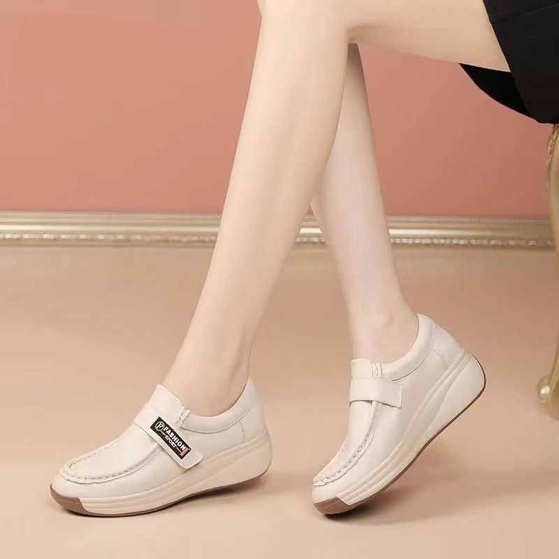 Damen Komfortable Slip-On Schuhe mit gepolsterter Sohle und modischem Design Heidi Mode - Image 2