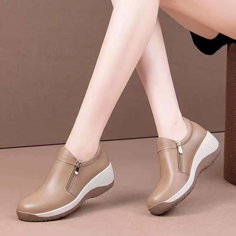 Damen Komfortable Slip-On Schuhe mit modischem Reißverschluss und gedämpfter Sohle Heidi Mode - Image 3